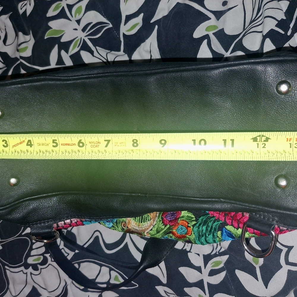 Maria's ARTISAN Leather convertible bag; Shoulder/ crossbody/ backpack - Picture 11 of 11